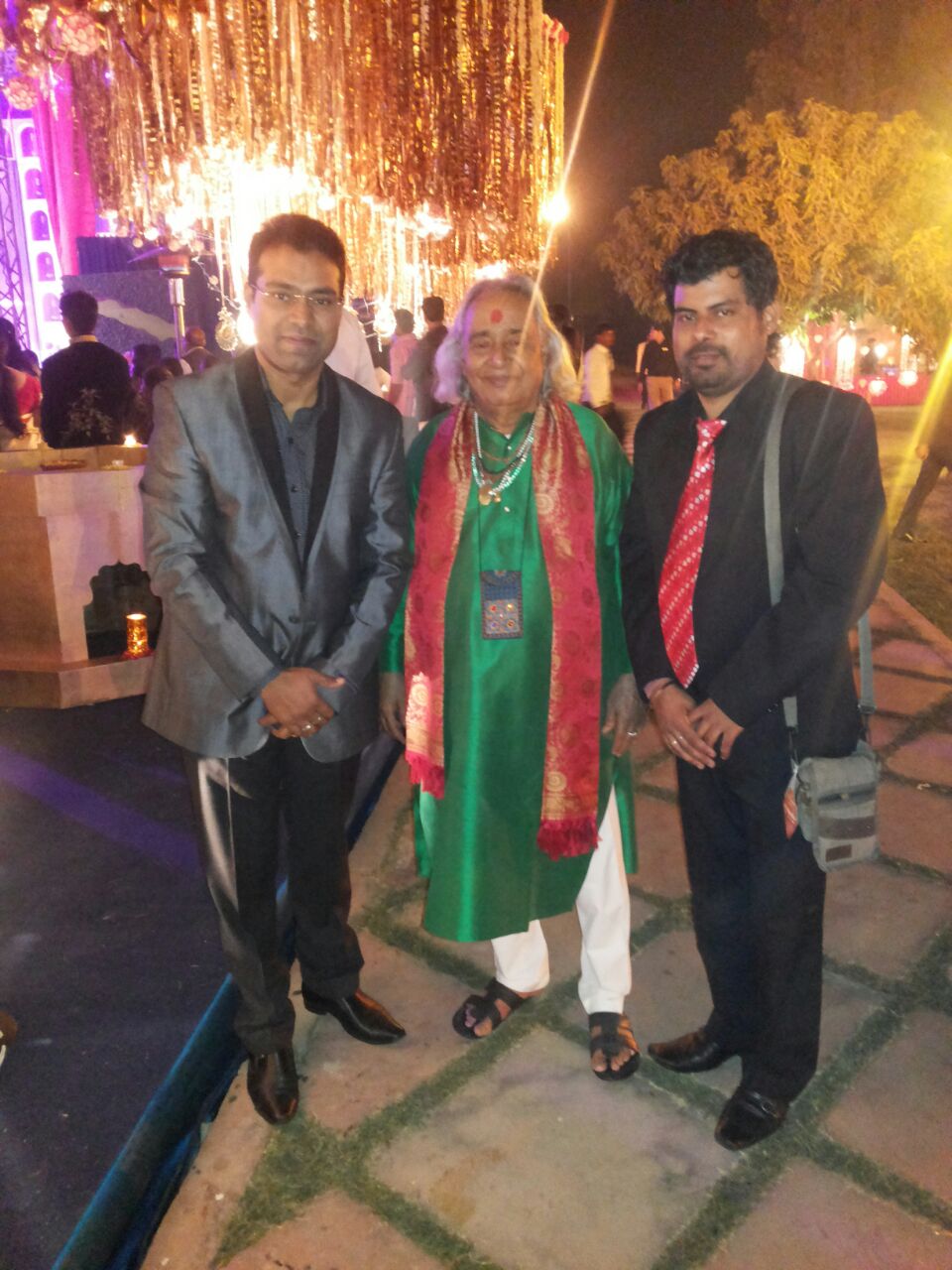 Vikas Gautam with a celebrity guest