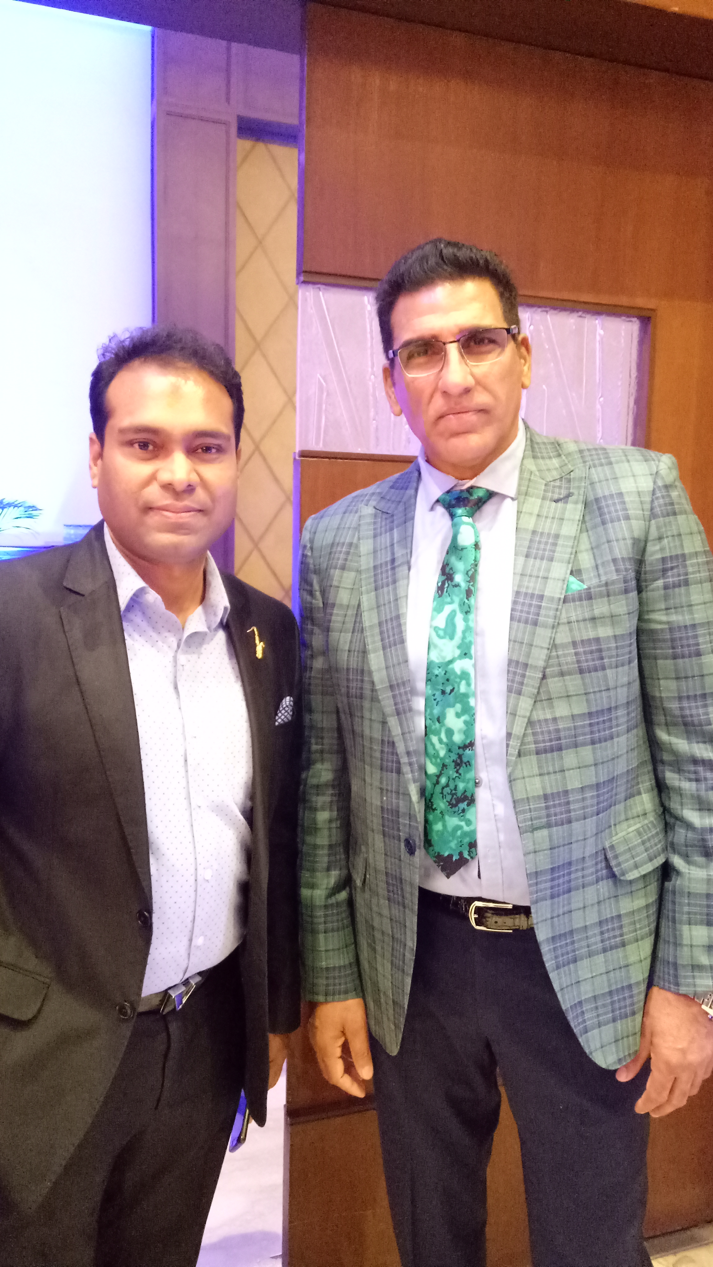 Vikas Gautam with a celebrity guest