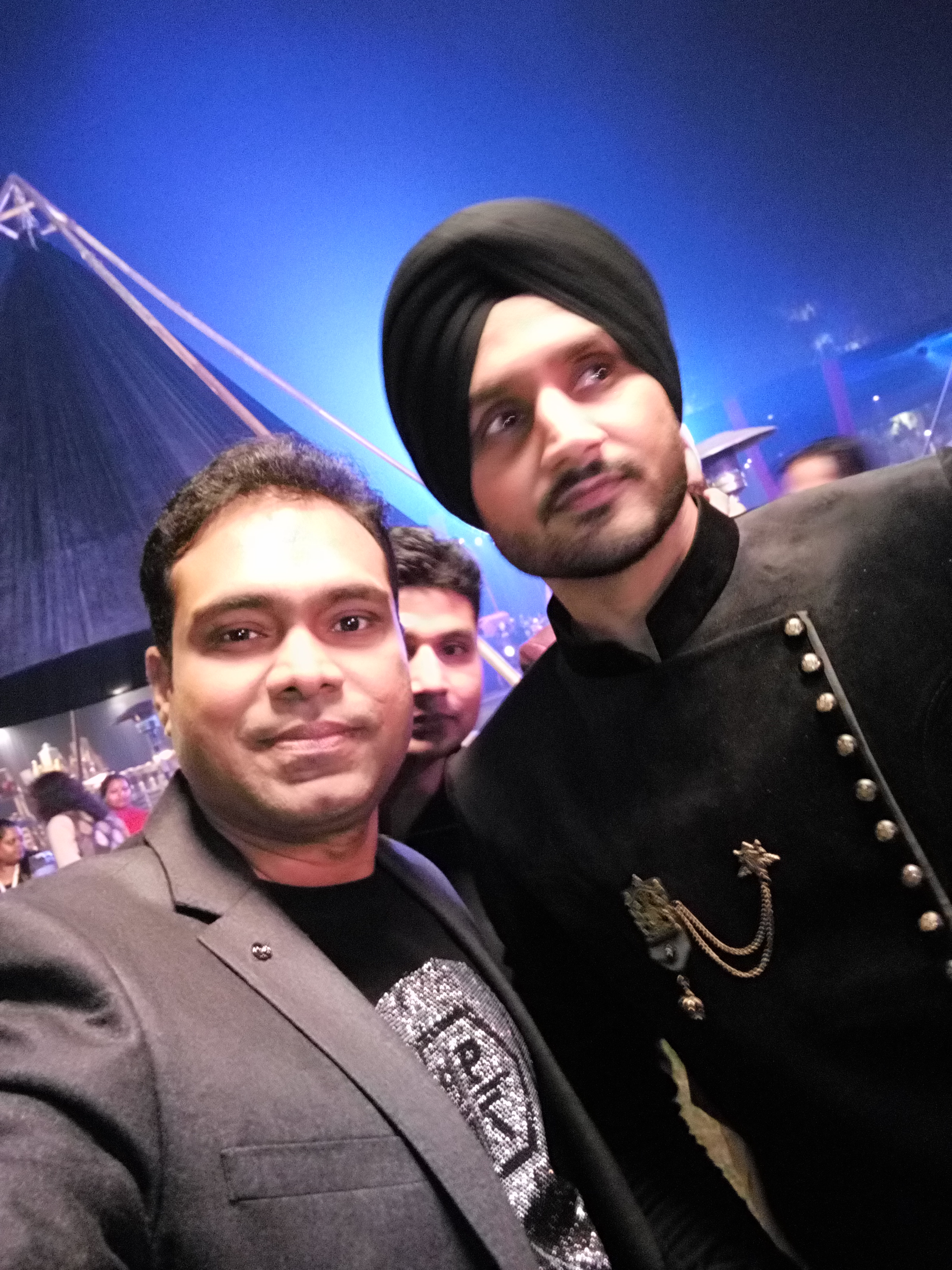 Vikas Gautam with a celebrity guest