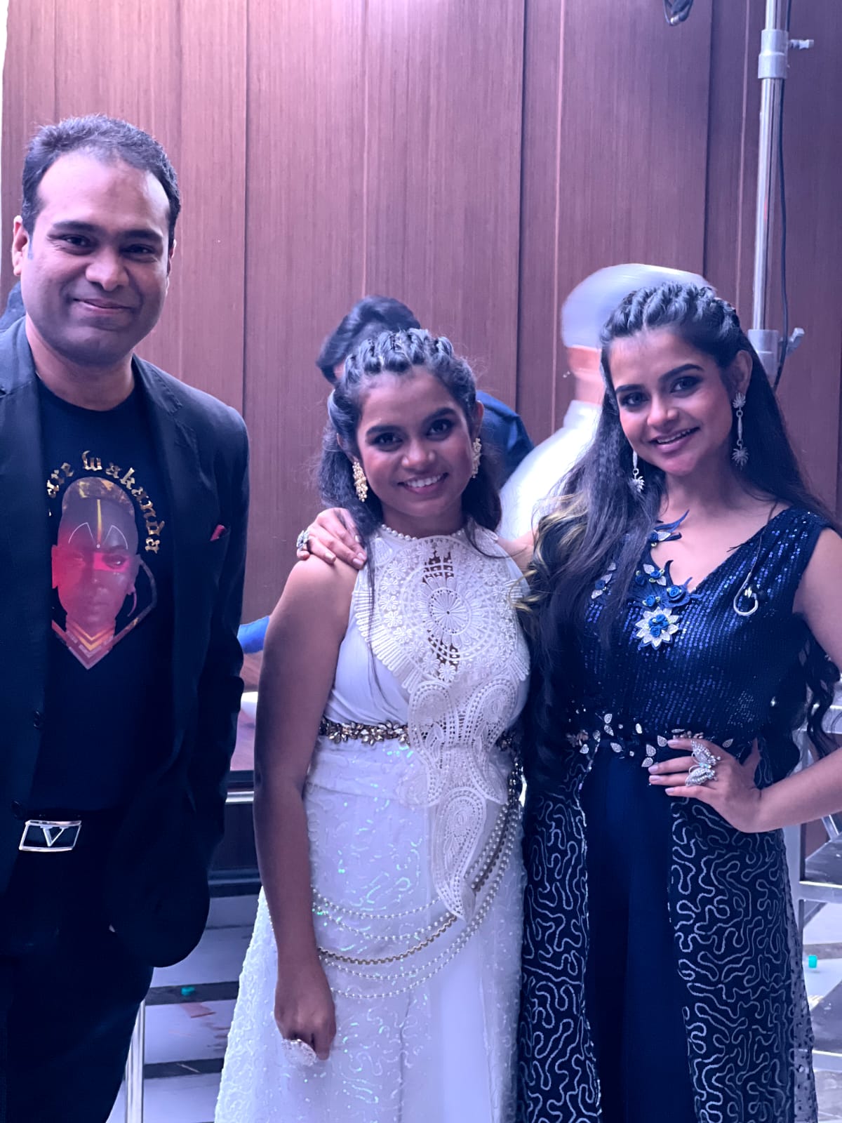 Vikas Gautam with a celebrity guest