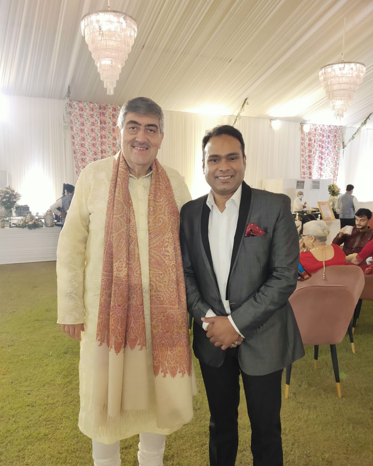 Vikas Gautam with a celebrity guest