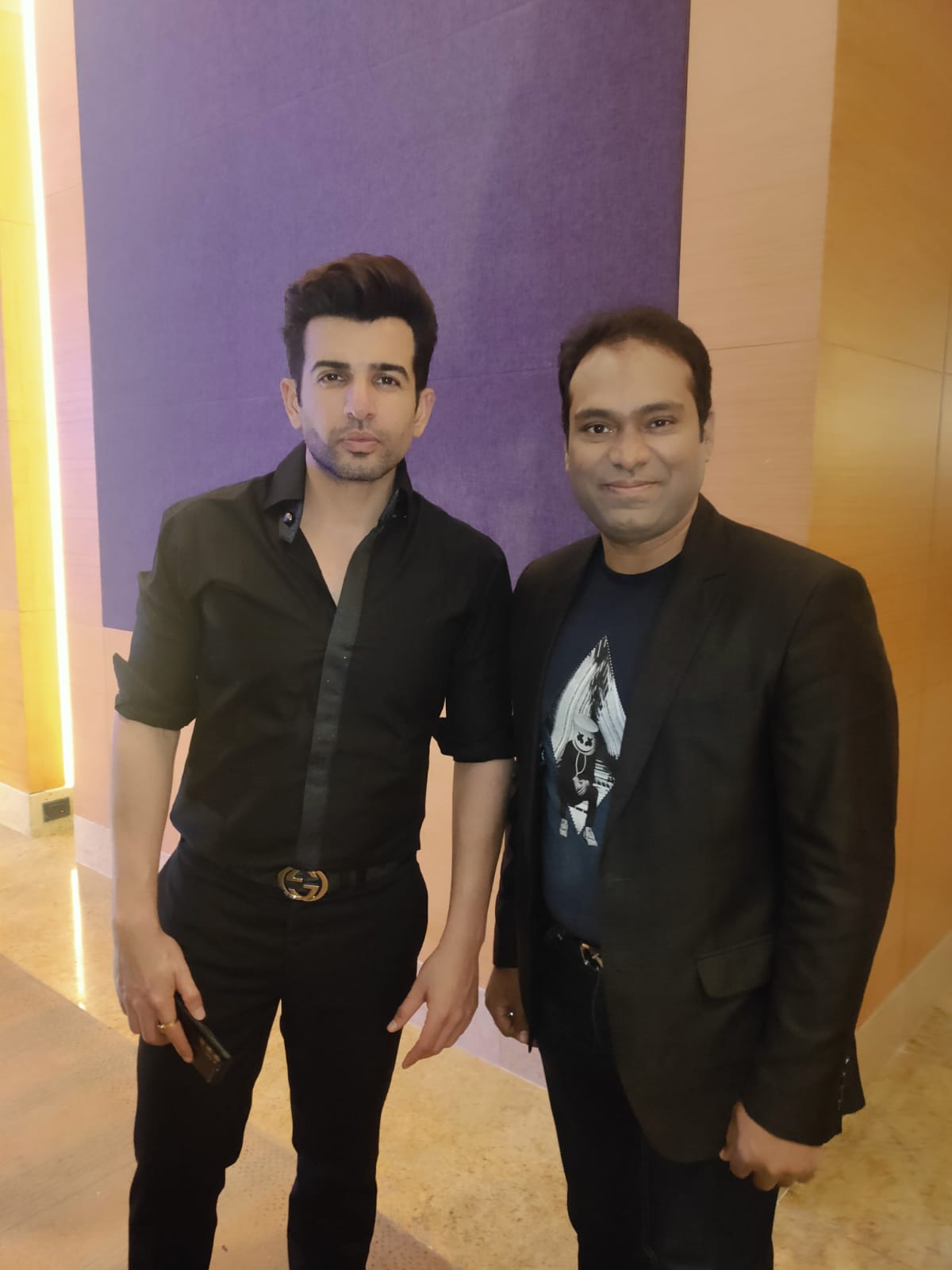 Vikas Gautam with a celebrity guest