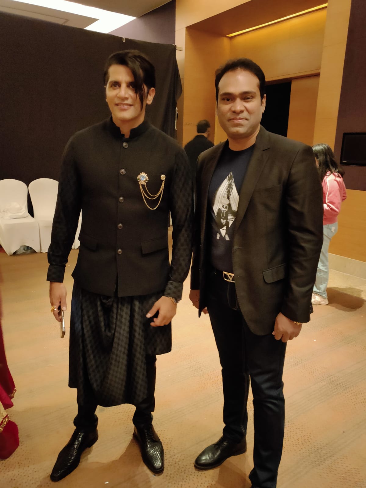Vikas Gautam with a celebrity guest