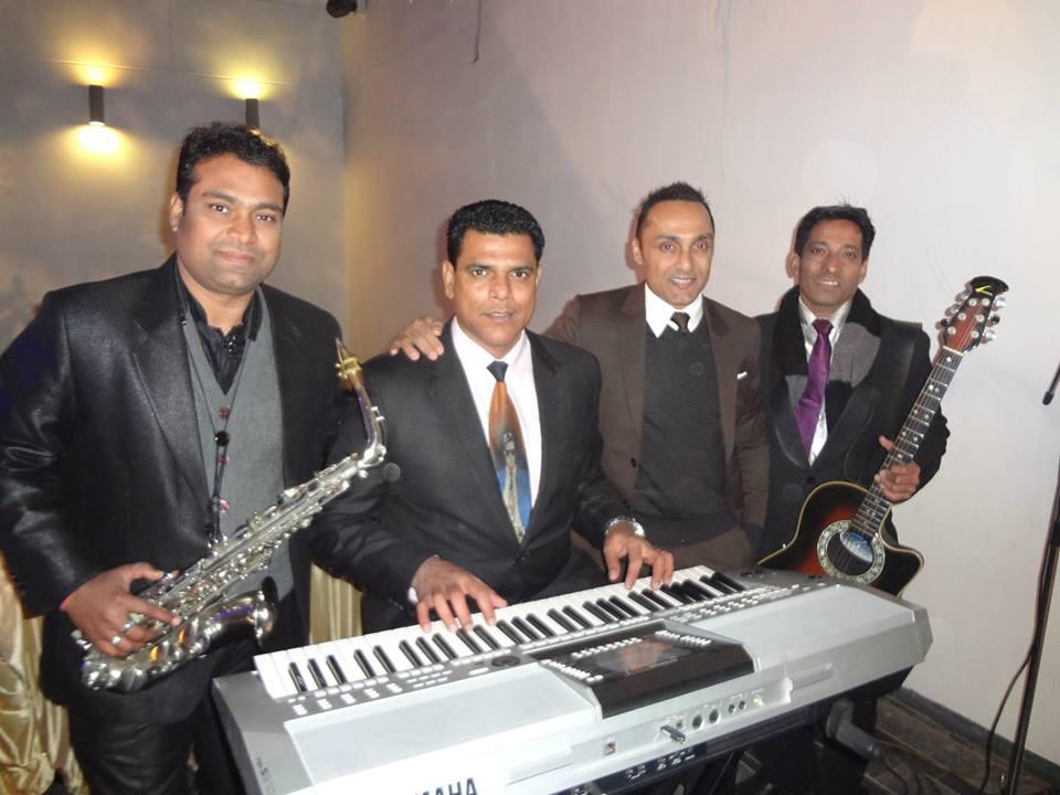 Vikas Gautam with a celebrity guest