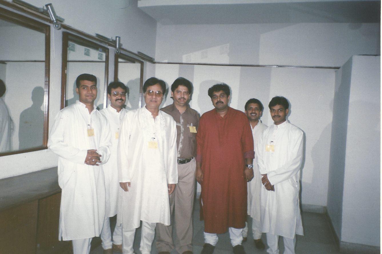 Vikas Gautam with Jagjeet Singh and Shankar Mahadevan